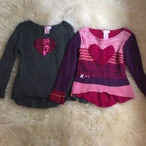 Design History Heart sweaters 3T